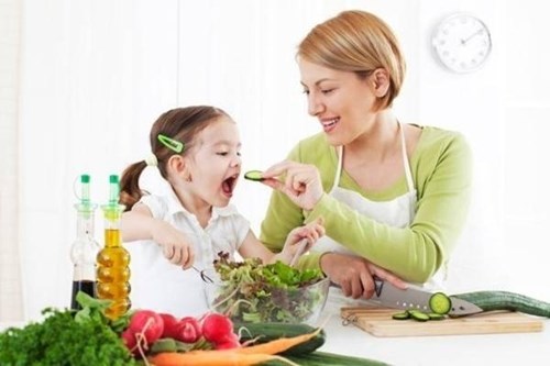 Chế độ dinh dưỡng giúp bé mới ốm dậy mau chóng hồi phục sức khỏe