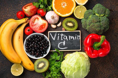 Vitamin C tăng sức đề kháng mùa COVID