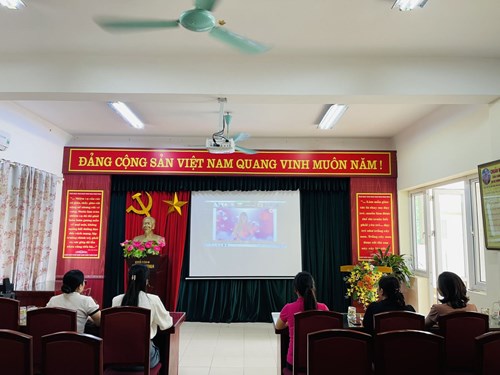 Trường MN Việt Hưng tham dự kiến tập chuyên đề: Giáo dục trẻ kỹ năng sống   Kỹ năng ứng phó khi bị bạo hành  qua hình thức trực tuyến.