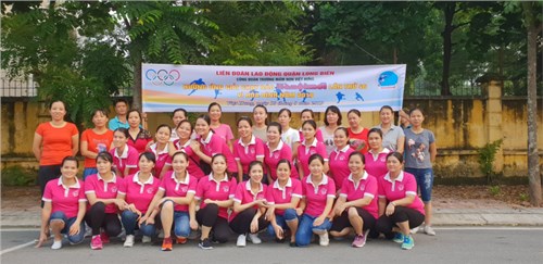 Công đoàn Trường MN Việt Hưng tổ chức Giải chạy Báo Hà Nội mới vì hòa bình lần thứ 46 năm 2019