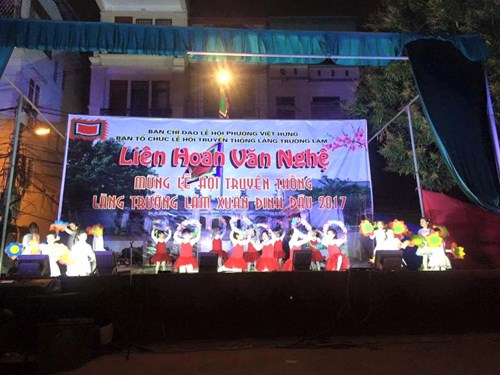 Trường mầm non Việt Hưng  tham gia giao lưu văn nghệ tại lễ hội truyền thống làng Kim Quan và Trường Lâm.