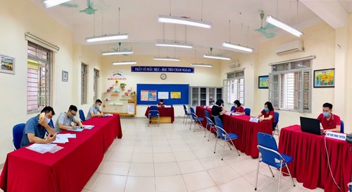  Trường Tiểu học Ái Mộ B thực hiện công tác tuyển sinh lớp 1 năm học 2020 - 2021