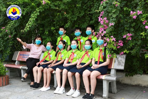 Trường THCS Ái Mộ - Quận Long Biên, nhiệt liệt đón chào  các em học sinh khối 6 (Năm học 2021-2022)