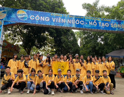 Cô giáo Nguyễn Thị Thu Hà  Lớp học Hạnh Phúc – Xây dựng từ  trái tim nhà giáo 