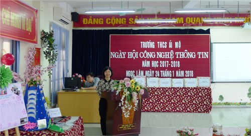 Trường
THCS Ái Mộ tổ chức Ngày hội CNTT cấp trường