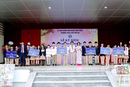 Lễ kỷ niệm ngày nhà giáo Việt Nam đầu tiên (20/11/2020) tại trường THCS Chu Văn An - Long Biên