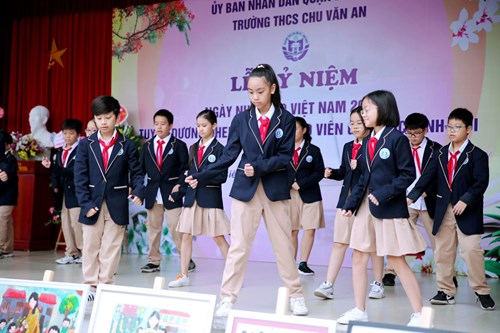 3 tiết mục xuất sắc nhất trong phần thi đồng diễn Dance Sport chào mừng ngày nhà giáo Việt Nam 20/11