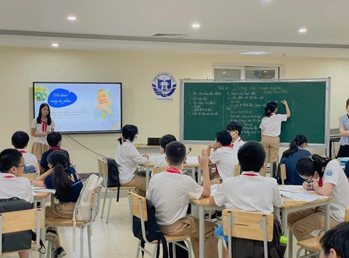 Chuyên đề Ngữ văn 7 của cô giáo Nguyễn Thùy Linh - buổi sinh hoạt chuyên môn sôi nổi, hiệu quả, thiết thực tại trường THCS Chu Văn An