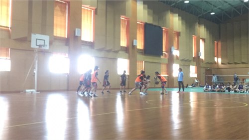 Chúc mừng đội tuyển bóng rổ nữ trường THCS Đô Thị Việt Hưng đã giành chiến thắng tuyệt đối và lọt vào vòng chung kết giải Thi đấu bóng rổ - Hội khỏe Phù Đổng cấp Quận năm học 2018-2019