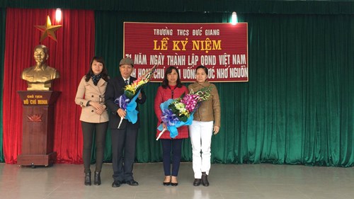 Trường THCS Đức Giang đã long trọng tổ chức lễ kỷ niệm 71 năm ngày thành lập quân đội nhân dân Việt Nam