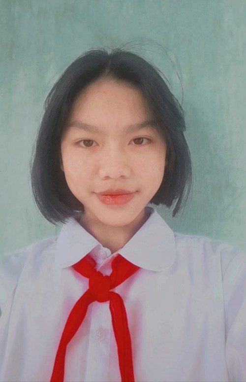 Em Nguyễn Huyền Anh- Học sinh lớp 7A2- Tấm gương tiêu biểu tháng 12/2021