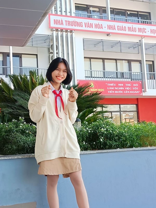 Học sinh Nguyễn Huyền Anh- học sinh tiêu biểu lớp 8A2- tháng 10/2022