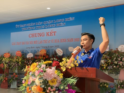 Trường THCS Long Biên tổ chức chung kết giải chạy báo Hànộimới lần thứ 47 - Vì hoà bình năm 2022