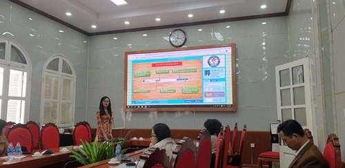 Cô giáo Nguyễn Thị Thảo tham dự chung khảo cấp Thành phố cuộc thi thiết kế bài giảng điện tử E-leaning lần thứ 5