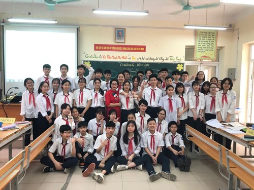 Cô giáo Đỗ Thị Thanh Hương – giáo viên tổ hóa- sinh – địa Trường THCS Ngọc Lâm đã hoàn thành tiết  thi giáo viên giỏi cấp quận môn hóa học năm học 2020 - 2021