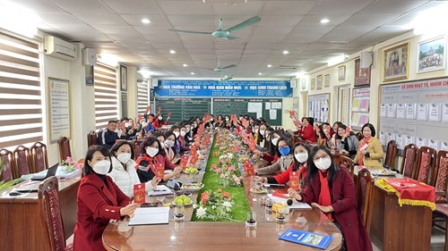 Trường THCS Ngọc Lâm gặp mặt Cán bộ, Giáo viên, Nhân viên đầu xuân Nhâm Dần 2022