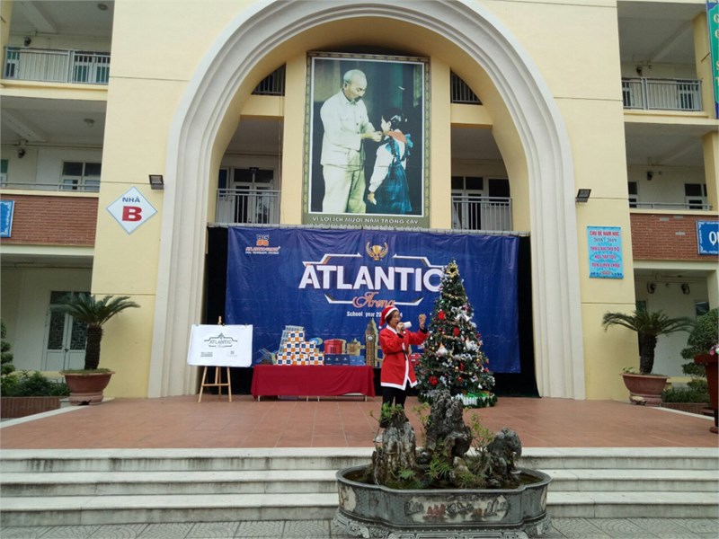 Chương trình lễ Giáng sinh và sân chơi “Đấu trường Atlantic”