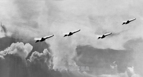 Kỷ niệm 49 năm chiến thắng  Hà Nội - Điện Biên Phủ - Trên không  (12/1972 - 12/2021): Phần 1 - Cuộc tập kích đường không chiến lược của đế quốc Mỹ tháng 12 năm 1972 