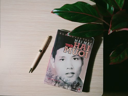Giới thiệu sách tháng 9/2022   Mãi Mãi Tuổi Hai Mươi – Nhật ký Nguyễn Văn Thạc 