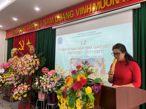Trường THCS Nguyễn Bỉnh Khiêm ôn lại truyền thống Ngày nhà giáo việt nam 20/11
