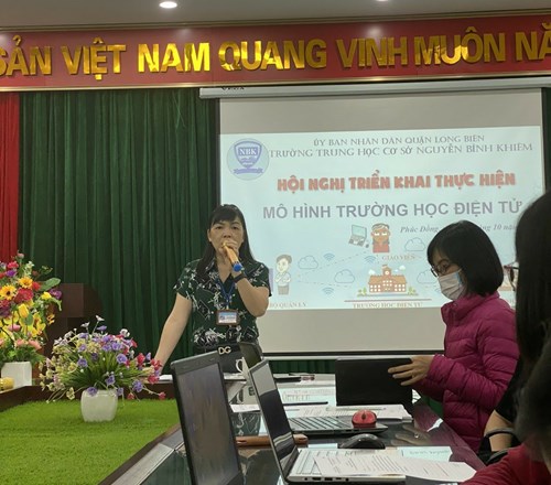 Hội nghị triển khai thực hiện mô hình trường học điện tử trường THCS Nguyễn Bỉnh Khiêm