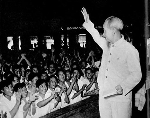 Hướng đến Kỷ niệm 40 năm Ngày nhà giáo Việt Nam (20/11/1982-20/11/2022)