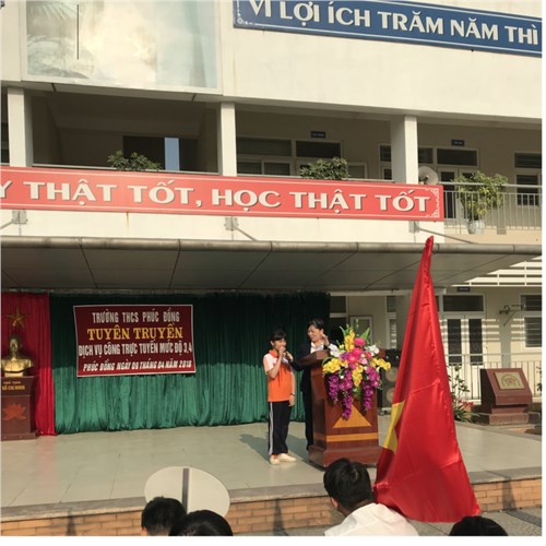 Trường THCS Phúc Đồng tuyên truyền về dịch vụ công trực tuyến mức độ 3,4 
