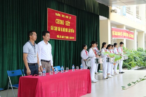 Trường THCS Phúc Lợi tổ chức giải Chạy báo Hà Nội mới lần thứ 46 - Vì hòa bình năm 2019