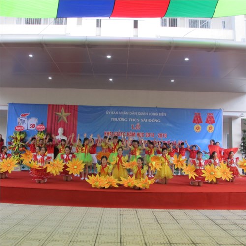 Lễ khai giảng năm học 2018- 2019 của trường THCS Sài Đồng 