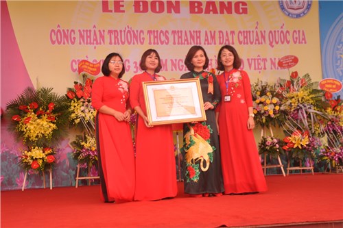 Diễn văn chào mừng ngày Nhà giáo Việt Nam 20/11 và lễ đón bằng công nhận trường THCS đạt  chuẩn Quốc gia