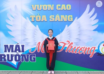 Nguyễn Ngọc Diệp Linh – HS thủ khoa trường THCS Thượng Thanh