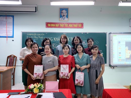 Trường THCS Thượng Thanh tổ chức vòng chung khảo cuộc thi “Thiết kế bài giảng E-learning”