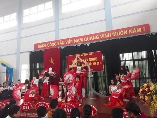 Hội diễn văn nghệ chào mừng Ngày Nhà giáo Việt Nam 20/11 tại trường THCS Thượng Thanh