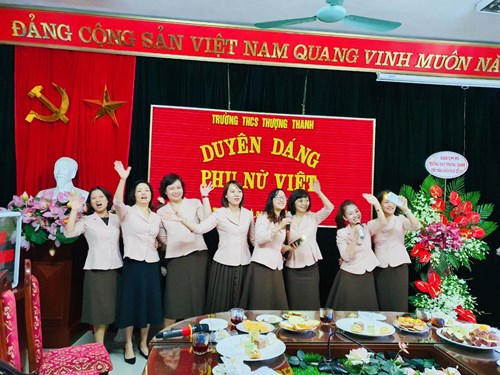 Trường THCS Thượng Thanh long trọng tổ chức Lễ kỷ niệm 90 năm ngày thành lập Hội Liên hiệp phụ nữ Việt Nam (20/10/1930 - 20/10/2020)