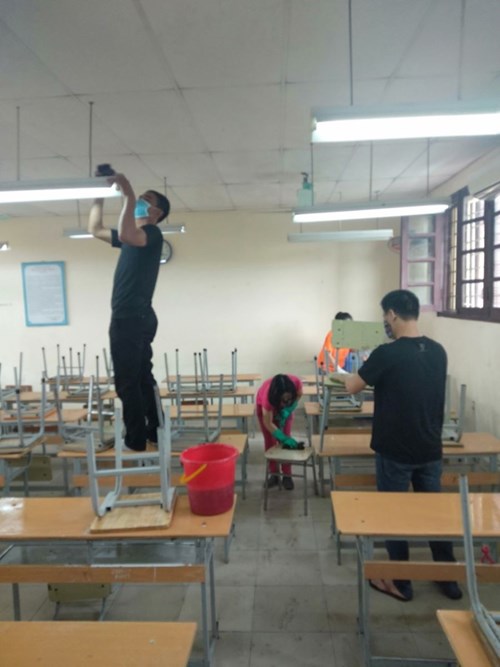 Trường THCS Việt Hưng chuẩn bị các điều kiện đón học sinh trở lại lớp
