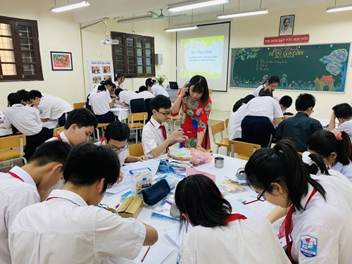 Tiết dự thi giáo viên giỏi môn Mỹ Thuật - trường THCS Việt Hưng