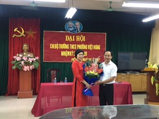 Đại hội chi bộ THCS Việt Hưng nhiệm kì 2017 - 2020 
