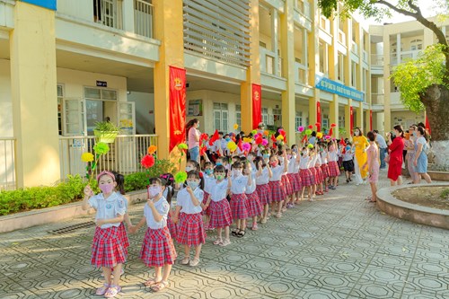 Trường tiểu học cự khối lễ khai giảng năm học 2020-2021