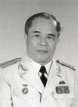 Ðại tướng Ðoàn Khuê, nhà chính trị, quân sự xuất sắc