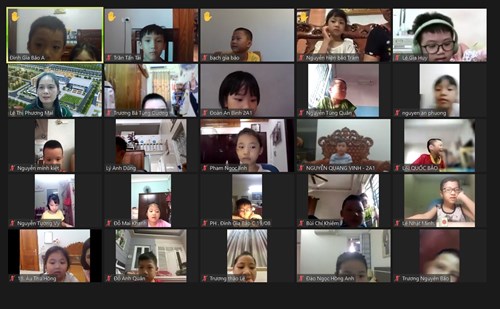 Trường Tiểu học Đoàn Khuê quận Long Biên tổ chức gặp mặt trực tuyến phụ huynh, học sinh trước thềm năm học mới.