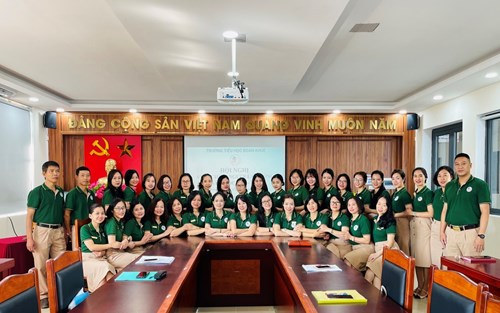 Hội nghị Viên chức, Người lao động trường Tiểu học Đoàn Khuê năm học 2022 – 2023 diễn ra thành công tốt đẹp.
