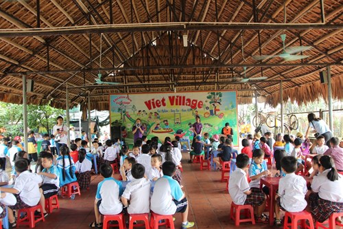 Một ngày trải nghiệm tại Việt village – Thường Tín  - Hà Nội của học sinh trường Tiểu học Đô thị Sài Đồng