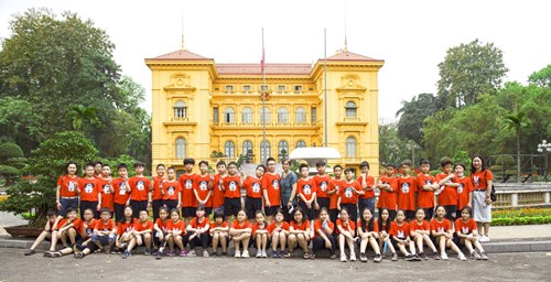 Cảm nghĩ chuyến viếng thăm Lăng Chủ tịch Hồ Chí Minh của lớp 5A1