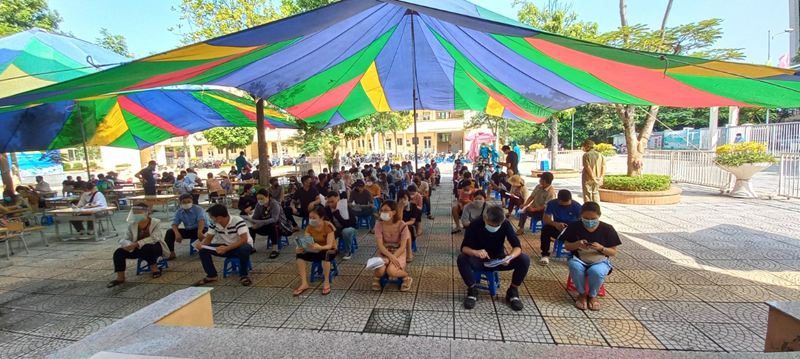 Công tác phối hợp, hỗ trợ tiểm chủng vacxin Covid-19 tại trường Tiểu học Đô thị Việt Hưng