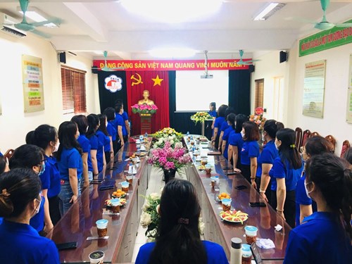 Chi đoàn giáo viên tiểu học Đô Thị Việt Hưng chào mừng kỷ niệm 91 năm ngày thành lập đoàn TNCS Hồ Chí Minh (26/3/1931- 26/3/2022)