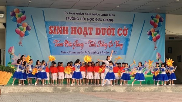 Hoạt động văn nghệ chào mừng kỉ niệm ngày Nhà giáo Việt Nam 20/11/2022