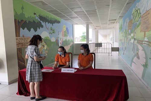 Tiểu học Đức Giang thực hiện công tác tuyển sinh lớp 1 - Năm học 2022 - 2023