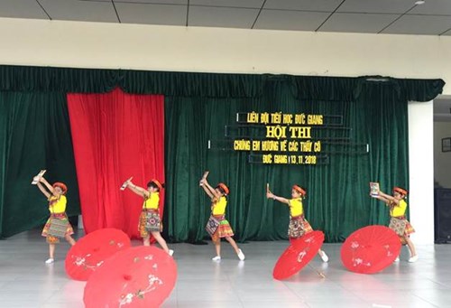 Liên đội Tiểu học Đức Giang với chùm các hoạt động chào mừng ngày Nhà giáo Việt Nam 20-11 