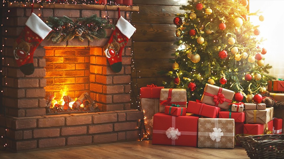Lễ Giáng sinh còn được gọi là lễ Thiên Chúa giáng sinh, Christmas, Xmas hay Noel. Ảnh: Minh họa