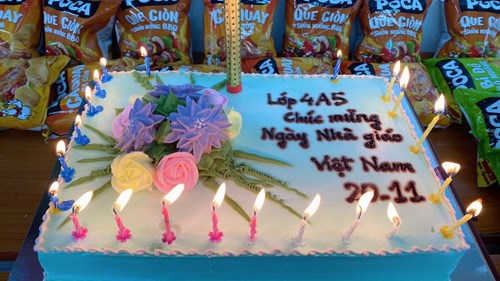 Lớp 4A5 chúc mừng ngày Nhà giáo Việt Nam 20/11.